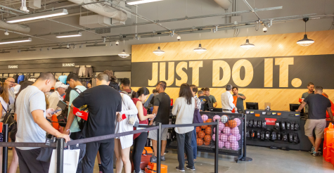 Nike Thailand Store with a large line. By Author, 2023